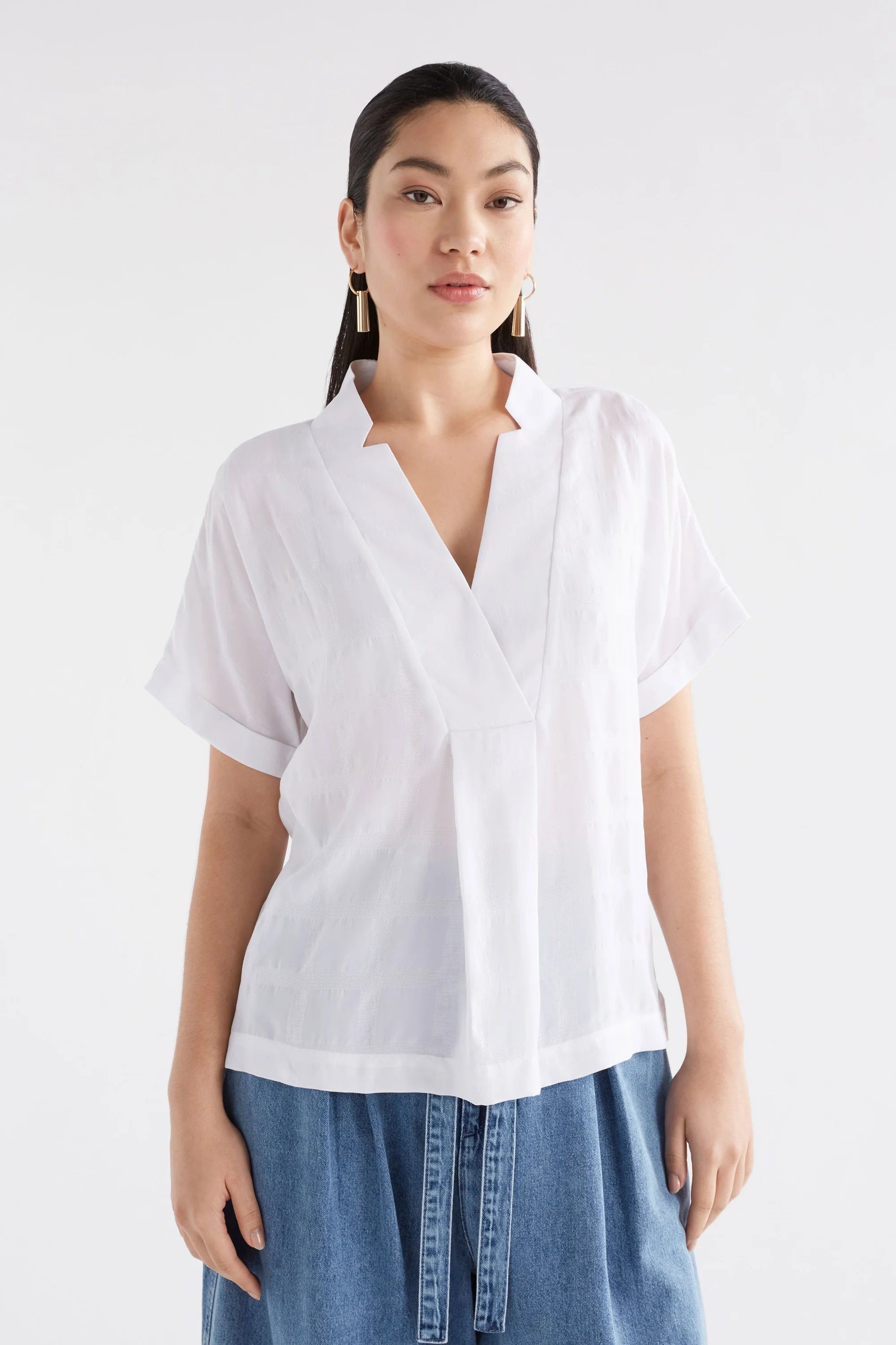 Elk Flekke Shirt - White Polka Dot Checkered Tartan