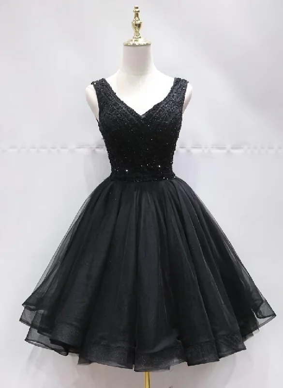 Black Tulle V Back Beaded Knee Length Homecoming Dress, Black Short Party Dress Tunics Long Elegant Black Tulle V Back Beaded Knee Length Homecoming Dress, Black Short Party Dress Tunics Long Elegant