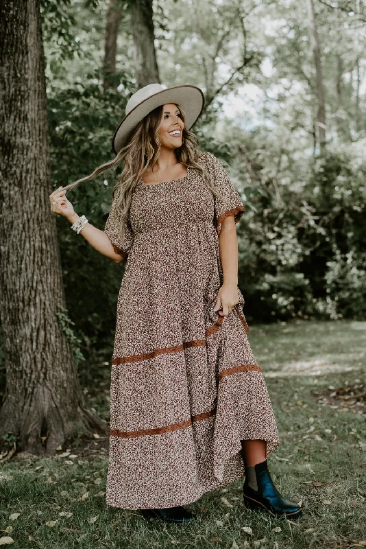 ECB Exclusive: Made For You Lace Maxi, Brown