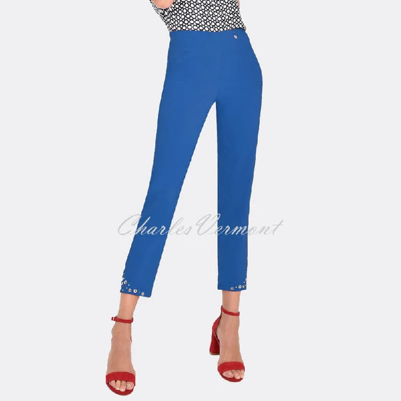 Robell Bella 09 – 7/8 Cropped Trouser 51545-5499-67 (Royal Blue)