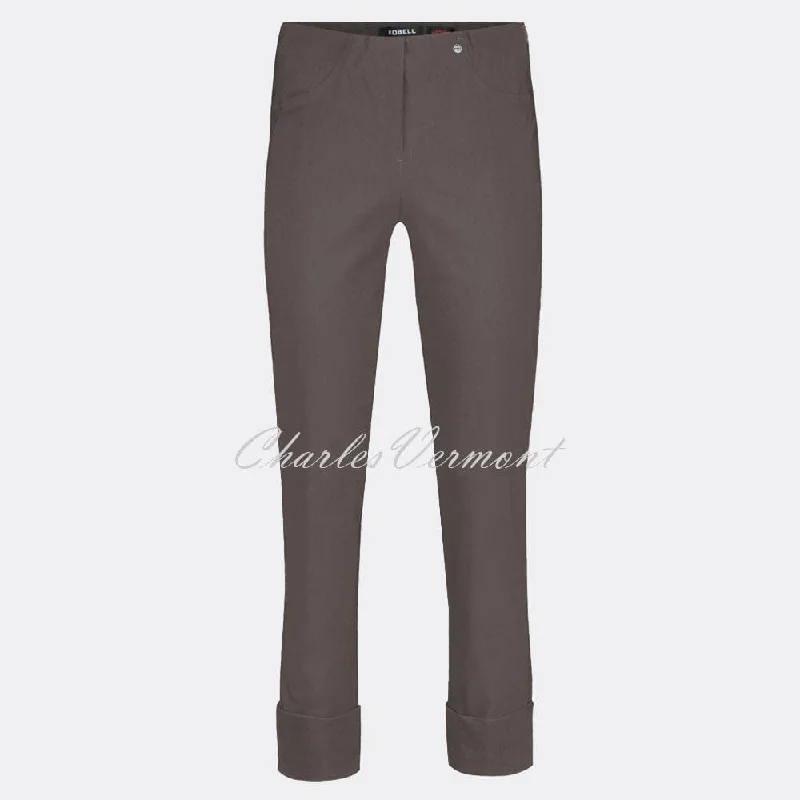 Robell Bella 09 – 7/8 Cropped Trouser 51568-5499-38 (Almond)