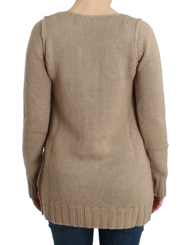 Elegant Beige Knitted Crew Neck Sweater