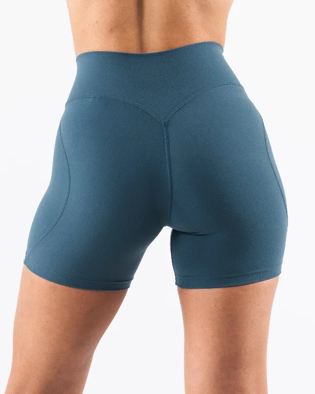 Aura Short 5"" - Glacial Lake